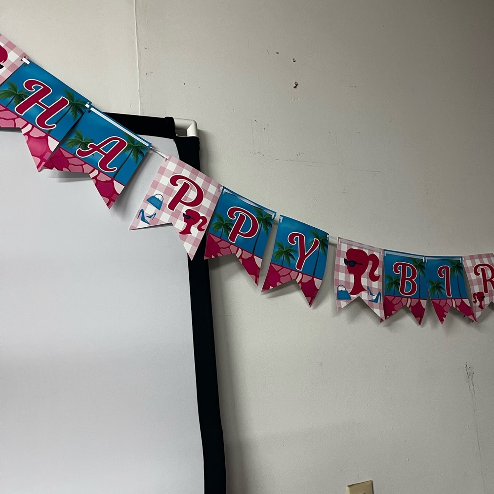Barbie Birthday Party Decorations - Picture 3 of 6